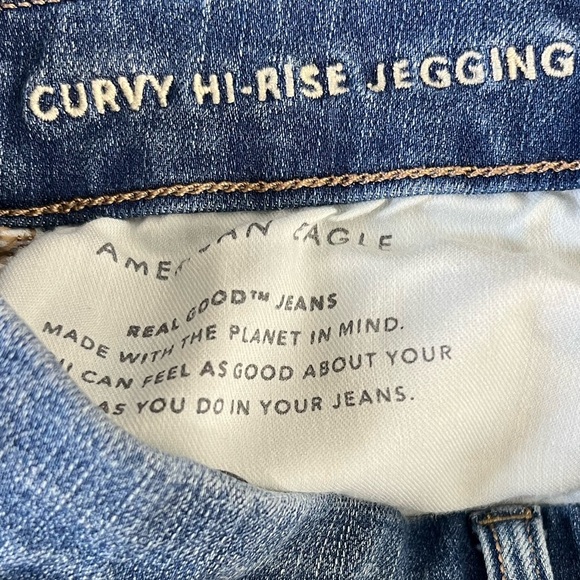 American Eagle The Dream Jean Curvy High Rise Jeggings Patched Ripped 12 SHORT - Picture 6 of 6